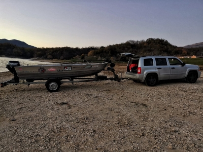 A pesca di lucci nei laghi del centro Italia